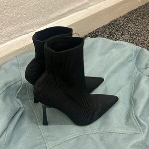 Chic Black Heeled Ankle Boots
